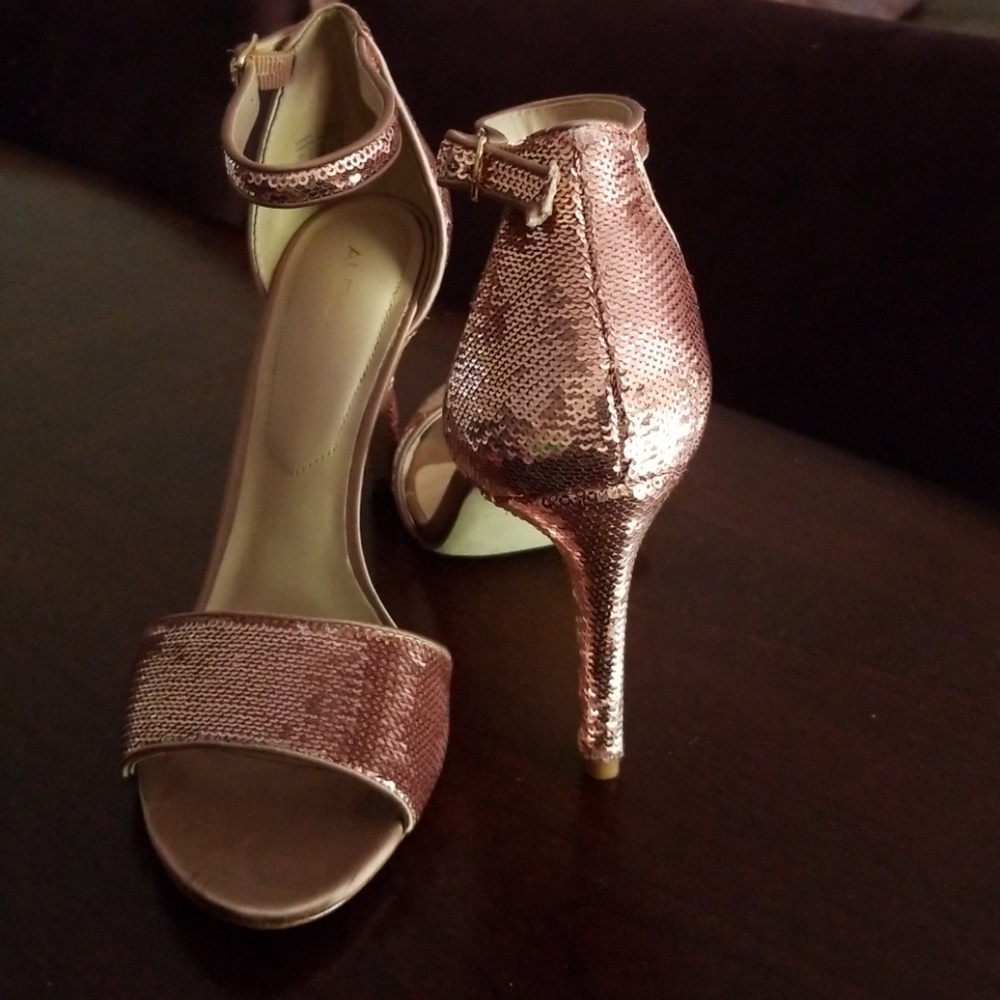 Size 9 ALDO Heels